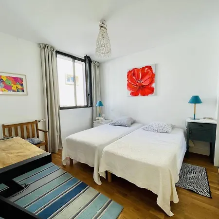 T3 Au Centre D'arcachon, Parking, A 400m De La Plage, Proche Commerces - Fr-1-433-108 *